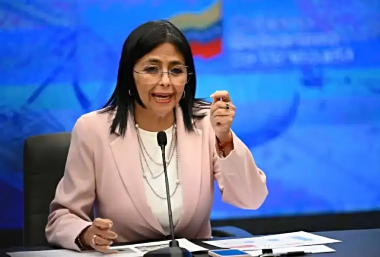 La vicepresidenta venezolana señaló que desde el territorio ecuatoriano se exporta el "70 %" de la cocaína que se distribuye en el mundo.